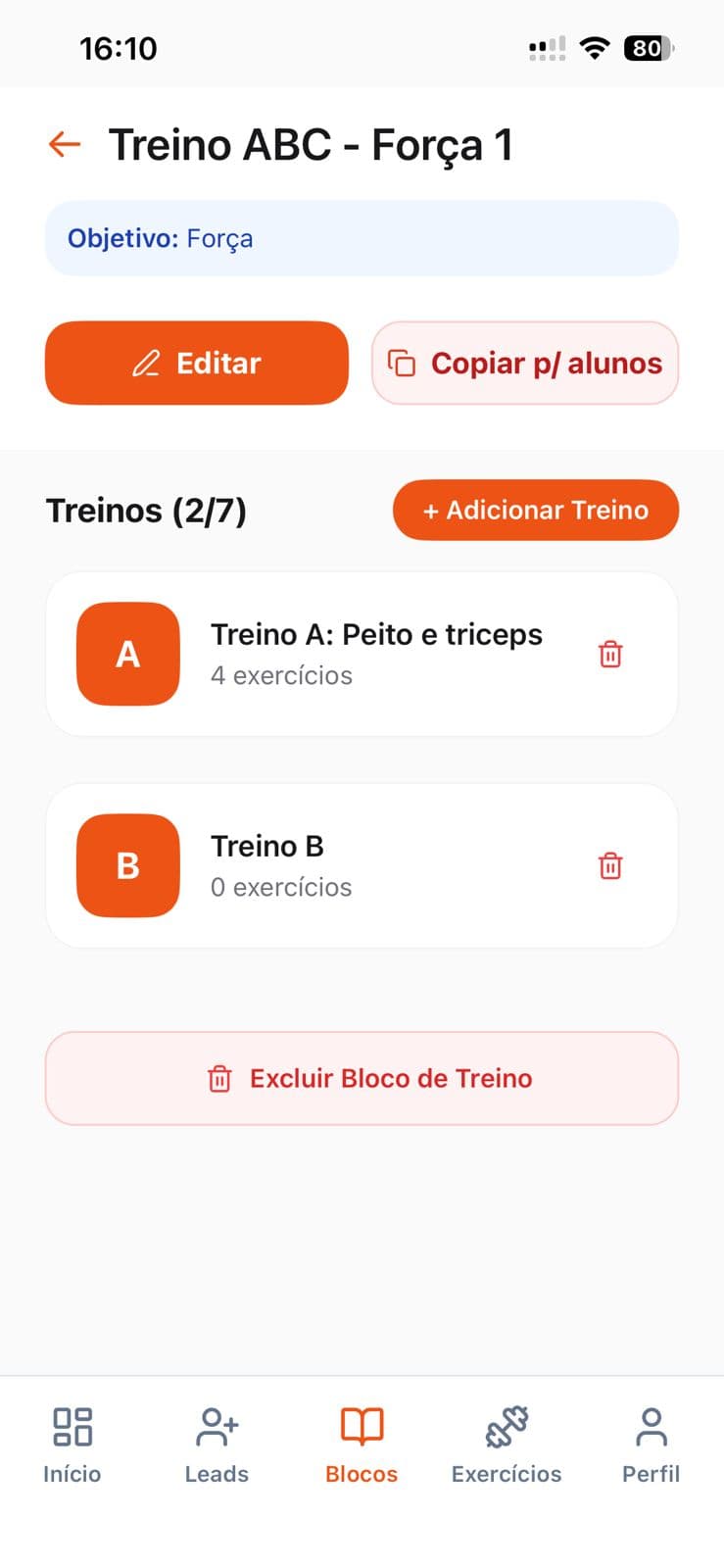 Montagem de bloco de treino no Reavit com exercícios, séries e repetições